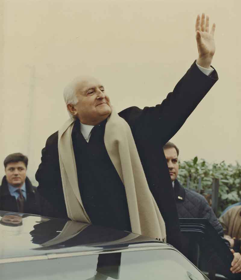 Il presidente della Repubblica Oscar Luigi Scalfaro in visita al museo Cervi